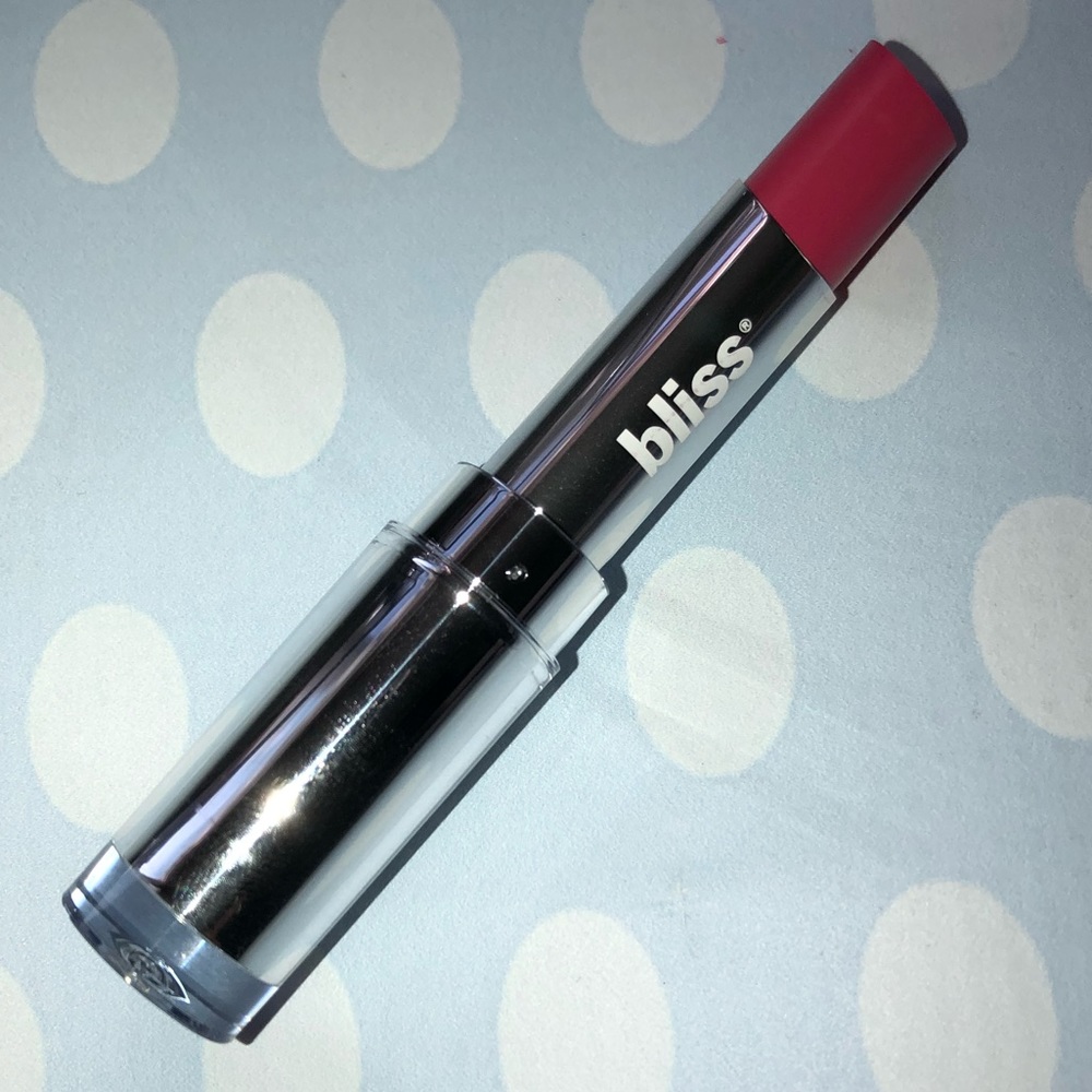 BLISS “Quite A Fuchsia” life no wear lipstick